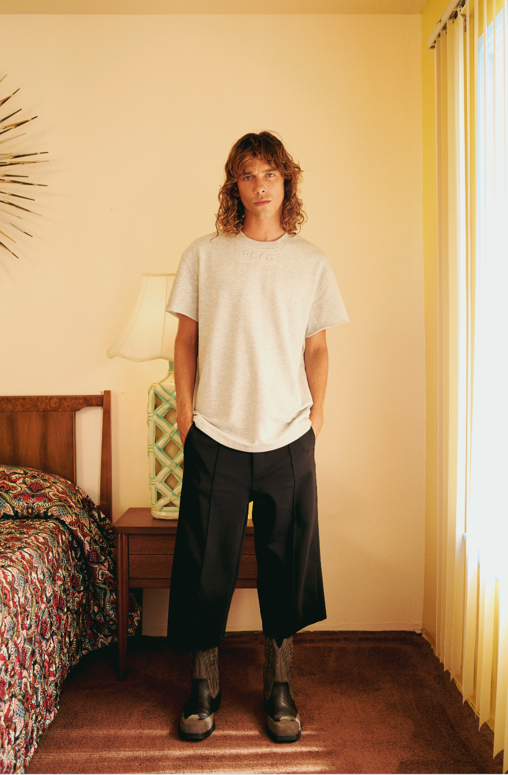 COTTON WOVEN SHORT - BLACK