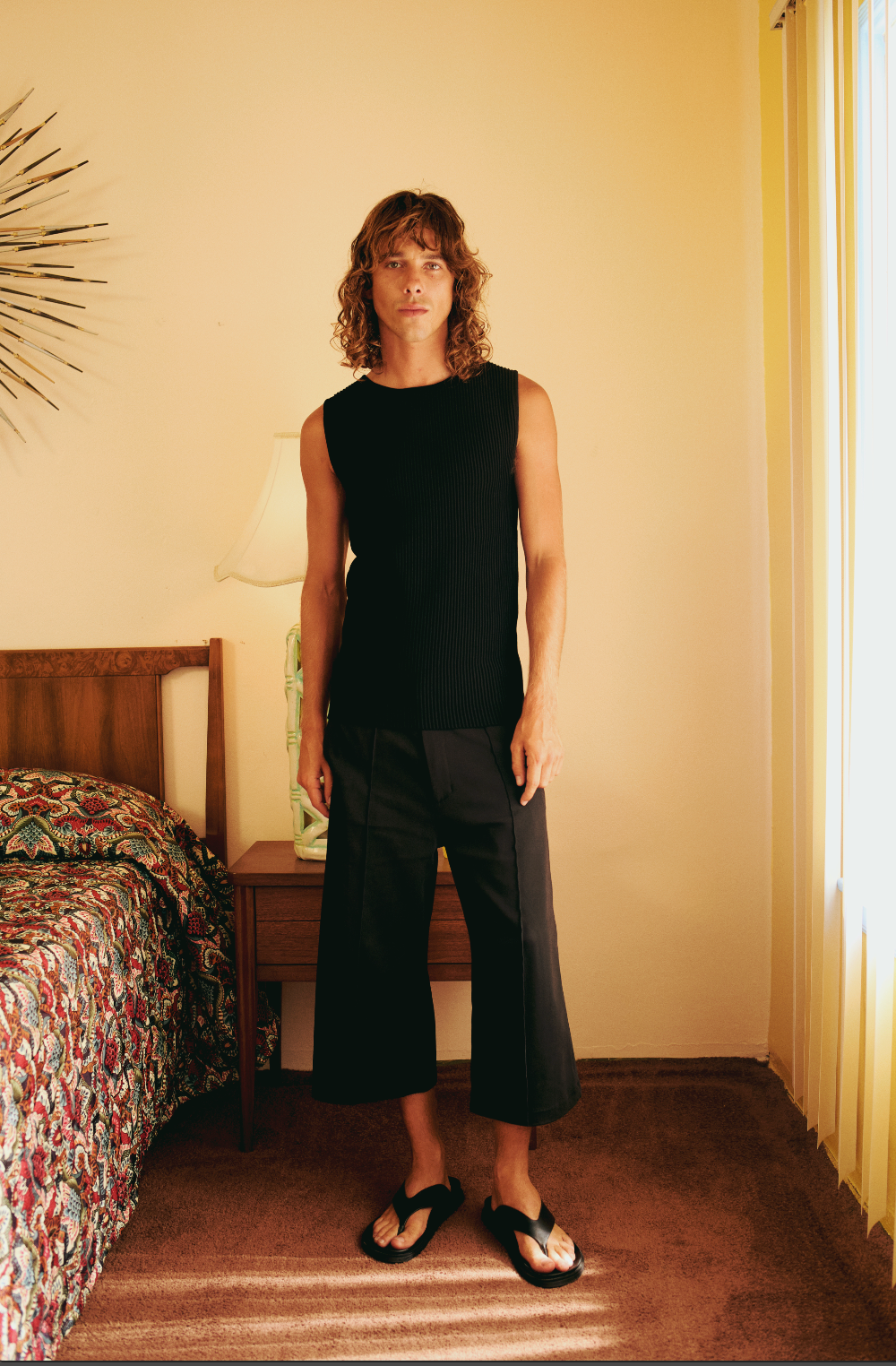 KNITTED TANK TOP - BLACK