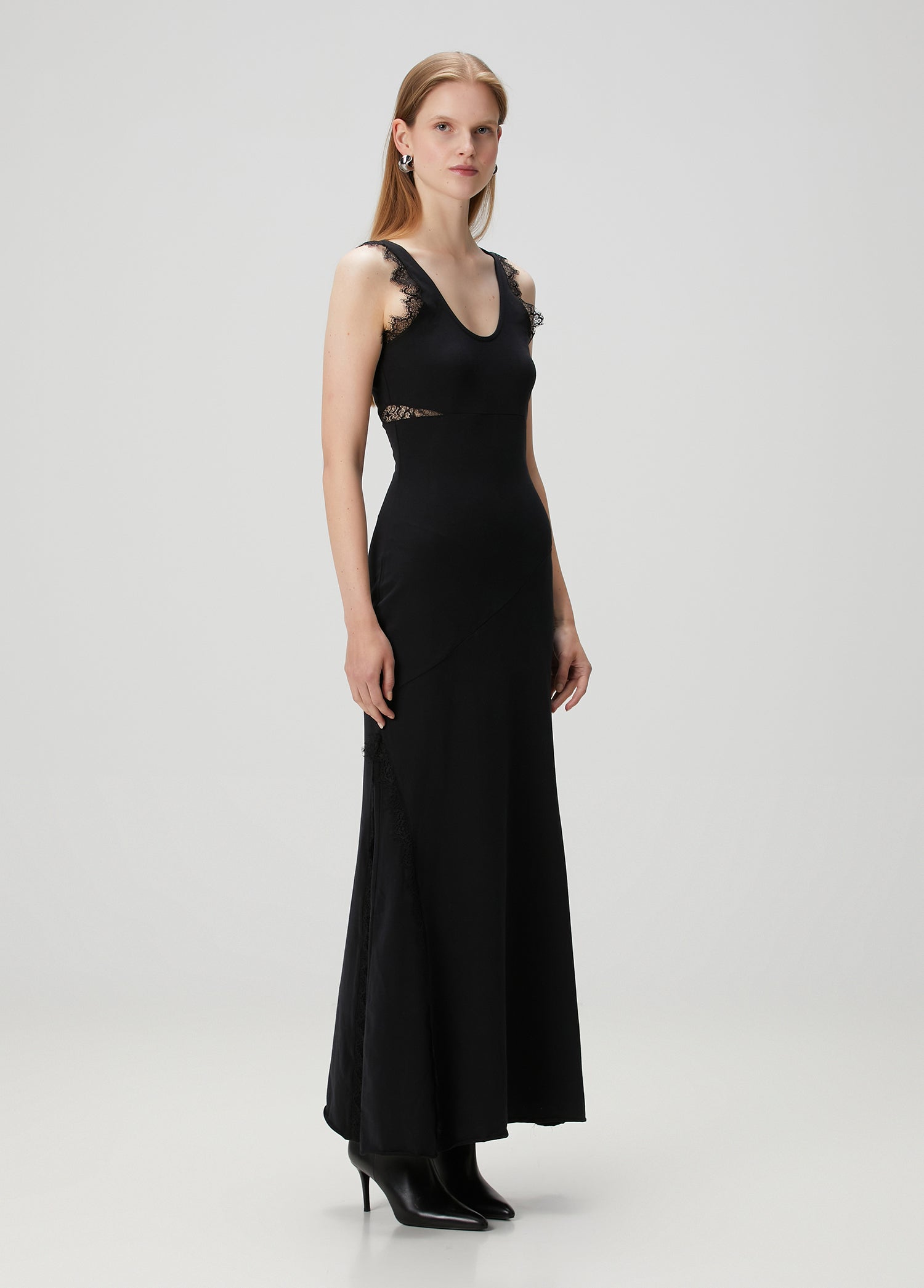 Cotton Long Fitted Black Dress with Straps Cotton Long Fitted Black Dress with Straps