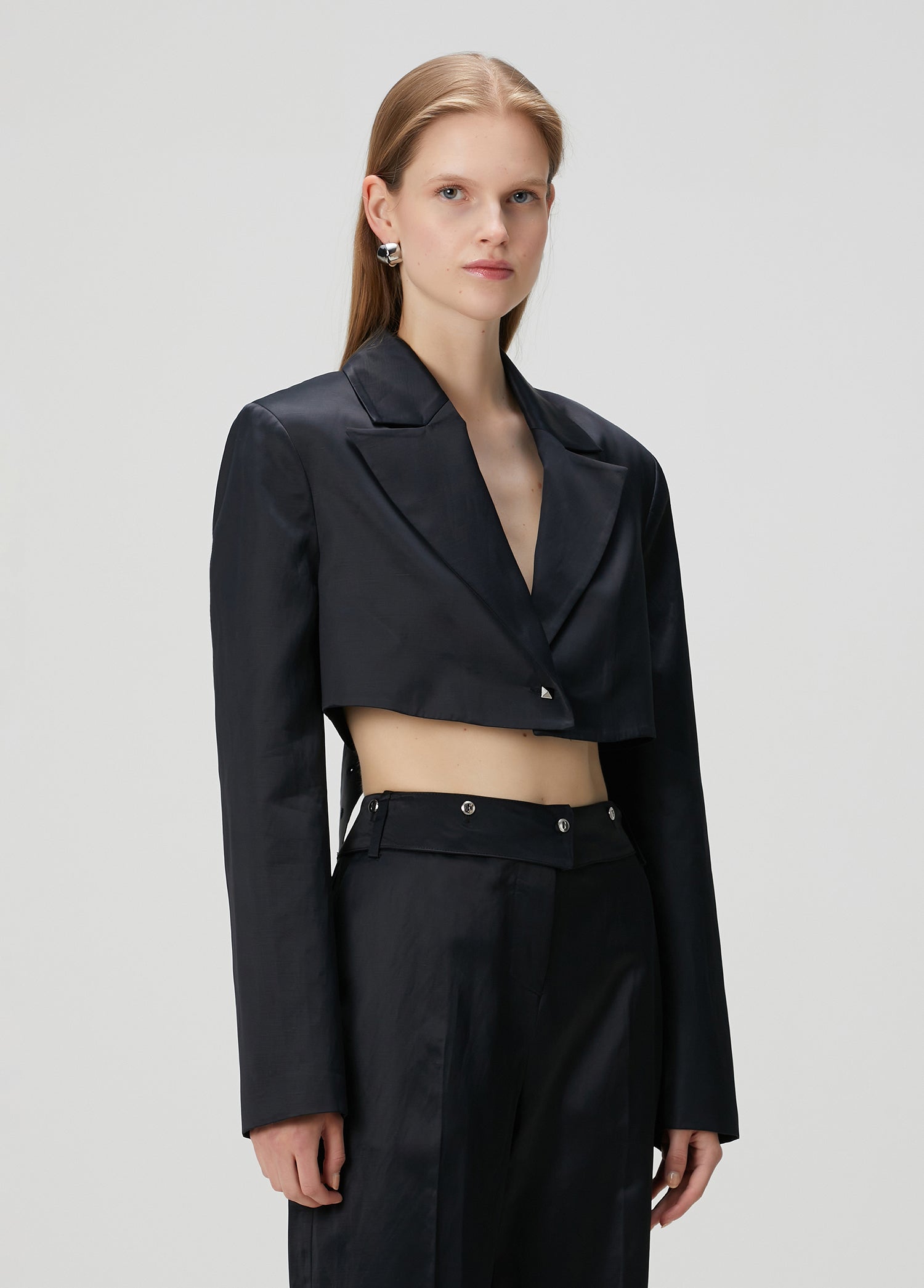 LINEN BLEND CROP SHINY WOVEN JACKET - JET BLACK