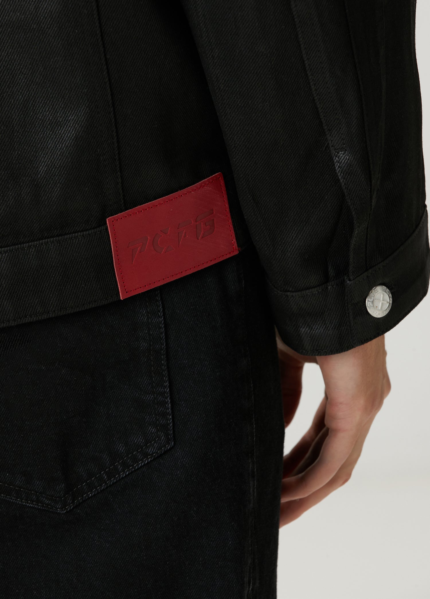 PURE COTTON SHINY COATED MEN DENIM JACKET - BLACK