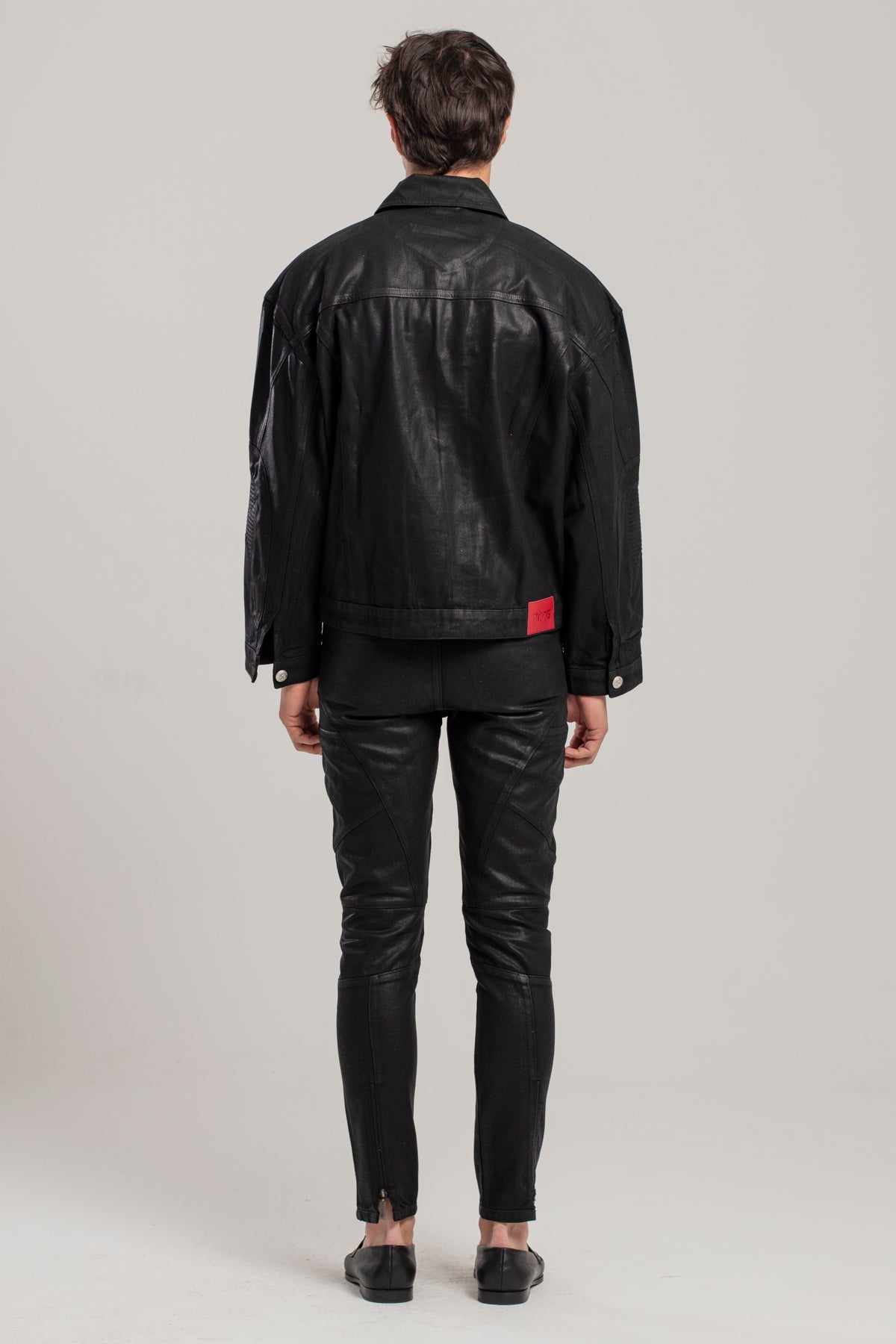 FADED DENIM JACKET - BLACK